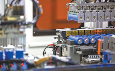 人民日?qǐng)?bào)報(bào)系技術(shù)開發(fā) 引領(lǐng)媒體融合新篇章